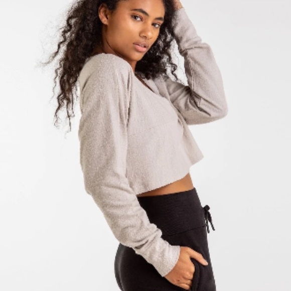 Gymshark Crop Top - Picture 2 of 5